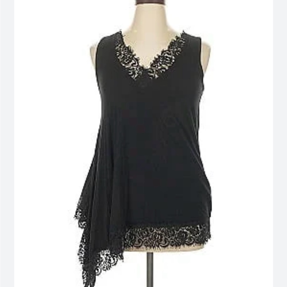 Karen Kane assymetric hem top, Women’s Small